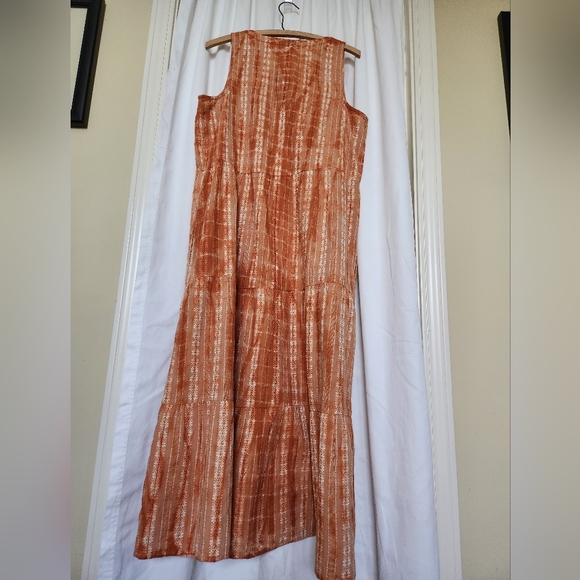 J Jill Orange Tie Dye Tiered Sleveless Maxi Dress with small flowers - Picture 4 of 5